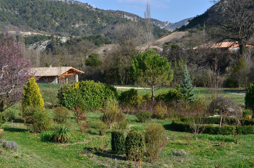 Hameau D'Hotes La Roseraie-Drome Condorcet Exteriör bild